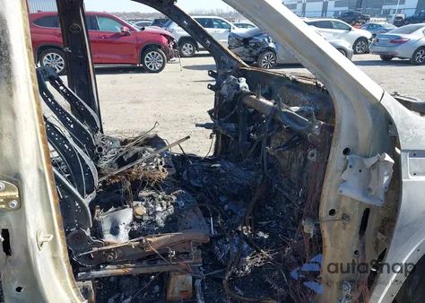 2021 GMC Sierra 1500 2Wd Short Box Slt z USA, uszkodzony, nr VIN 3GTP8DED0MG408476